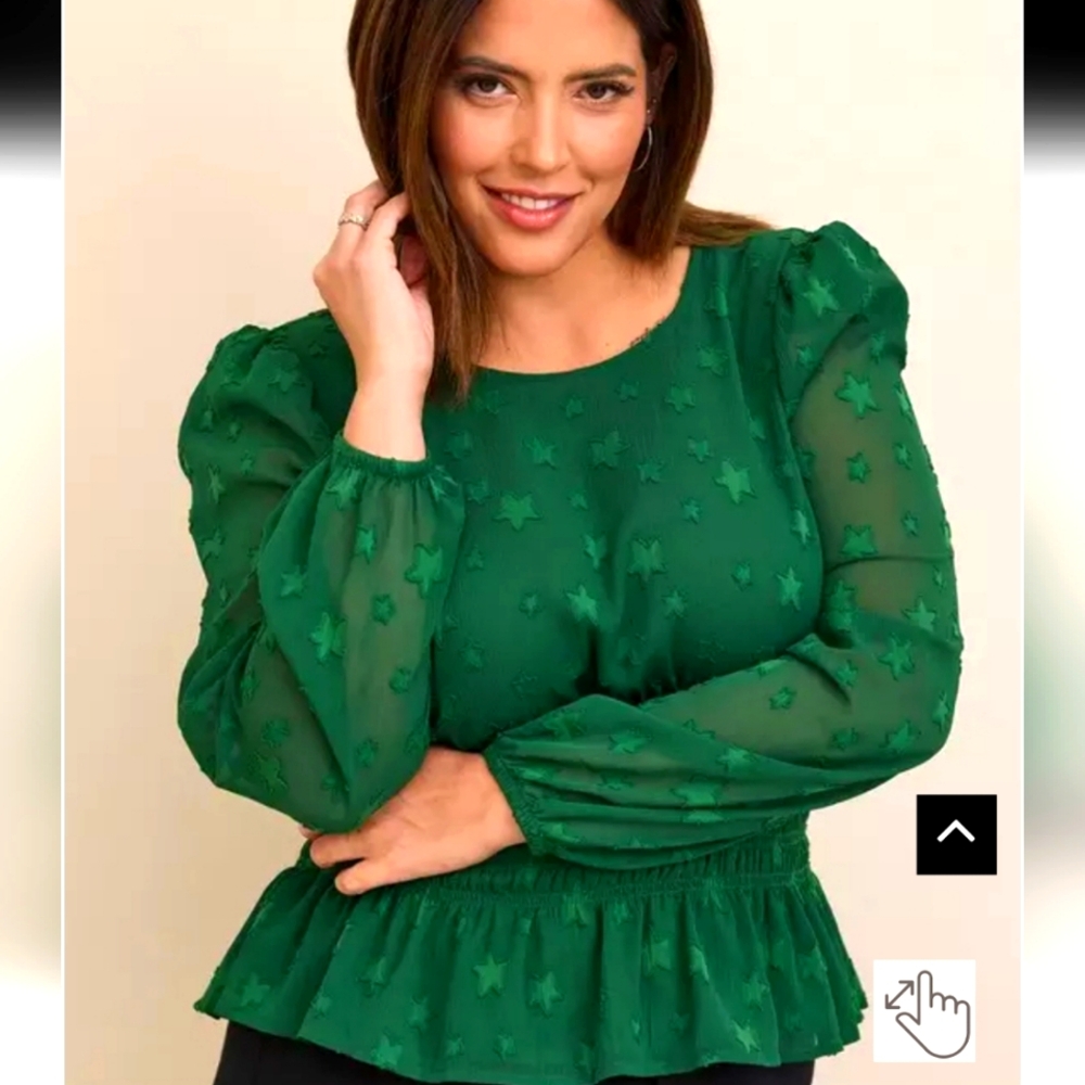 Torrid Crinkle Chiffon With Star Smocked Waist Puff Sleeve Top Green 1X 14-16